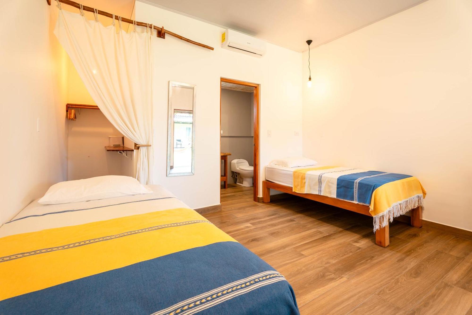 Beach Break Hotel & Surf Camp De Playa Venao Exterior photo